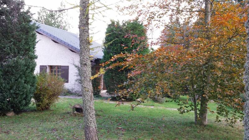 Maison sur belle parcelle de terrain proche du village du Chambon sur Lignon