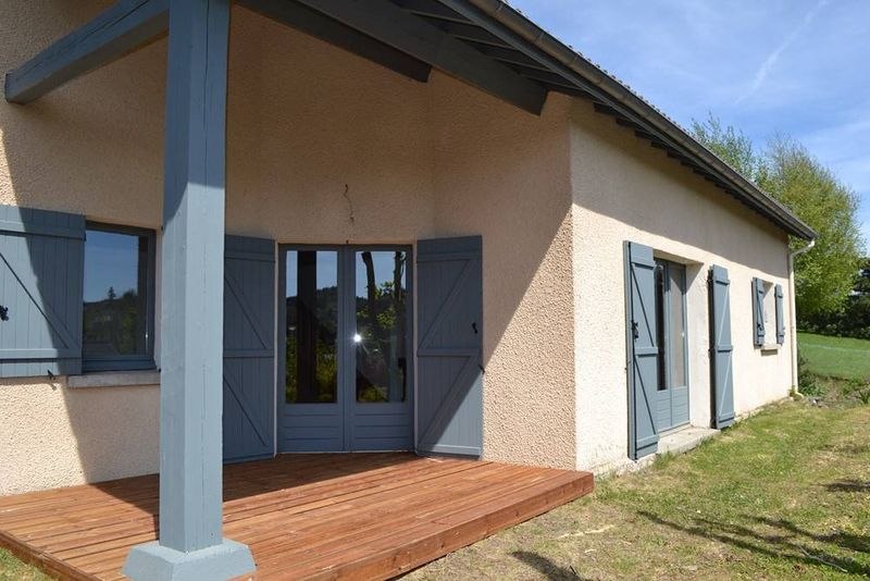 Villa à vendre proche commodité au Mazet Saint Voy