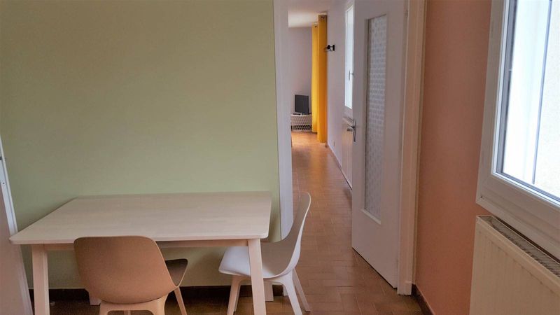 4 chambres séjour avec cheminée à louer Saint Agrève