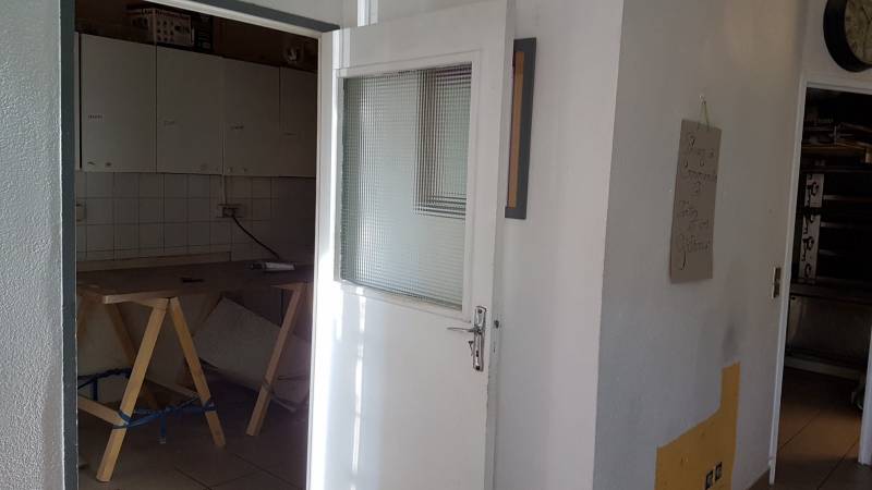 Appartement avec commerce au centre du village de Saint Martin de Valamas