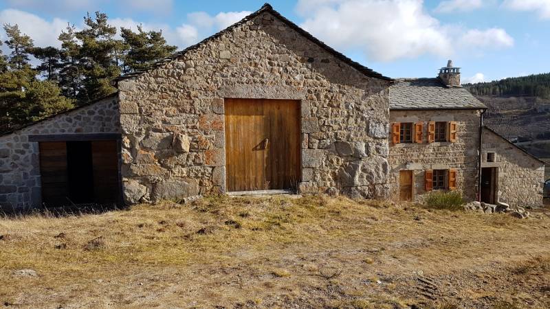 Ferme sur 19Ha à Mars