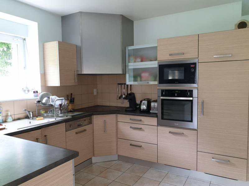 Maison  en pierres dans la campagne de Dunières