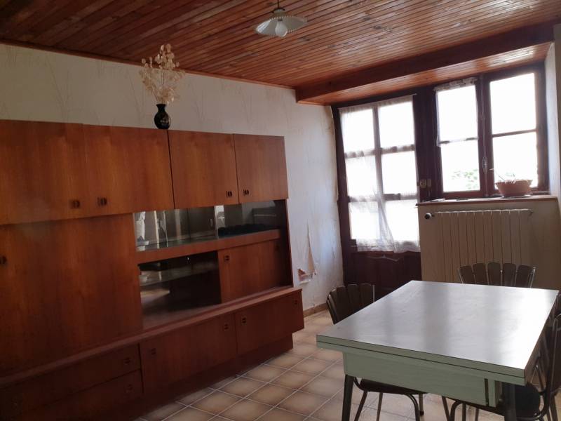 Maison de village avec garage et jardin à St Agrève