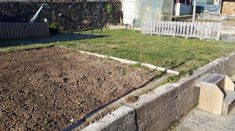 Maison mitoyenne avec jardin et garage à Saint Agrève