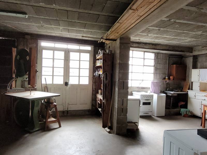 Maison proche village à vendre 43400