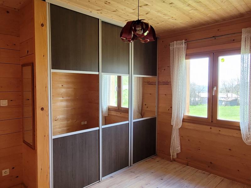 Chalet avec superbe vue à Freycenet-la-Tour