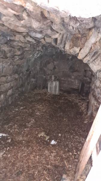 Ferme à rénover entièrement campagne des Vastres