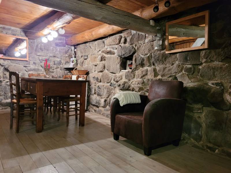 Charmante petite chaumière à Saint Front