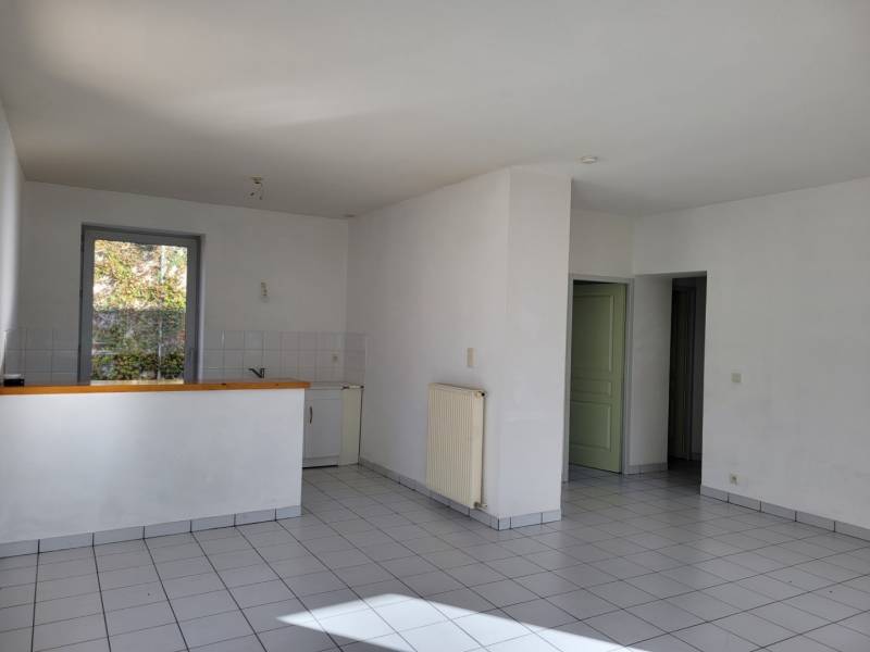 Immeuble au centre de Tence