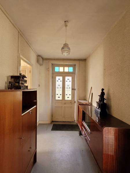 Maison proche du centre du village à renover au Chambon sur Lignon