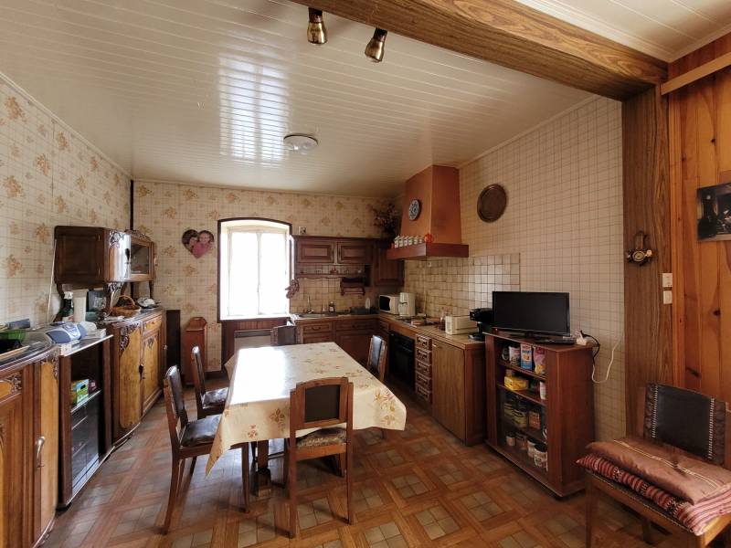 Maison de village au Mazet St Voy