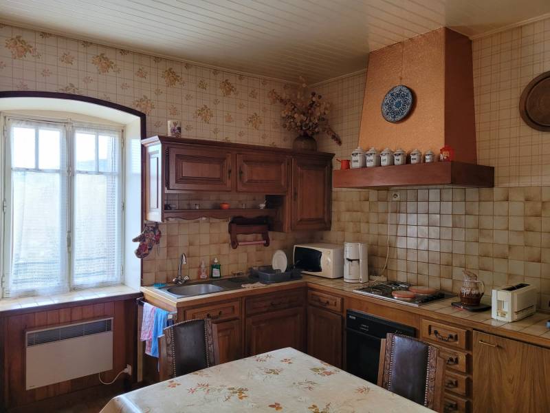 Maison de village au Mazet St Voy