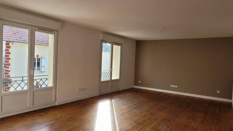 Appartement avec extérieur au centre du village du Chambon sur Lignon