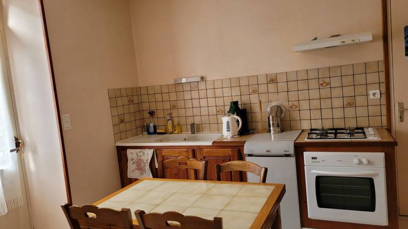 Appartement à rafraichir au centre du village du Chambon sur Lignon