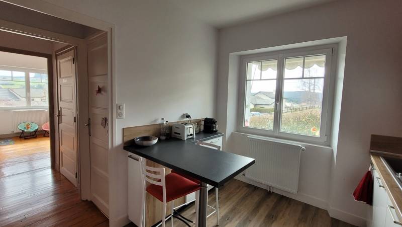 Superbe maison bourgeoise rénovée proche du centre du village de Tence