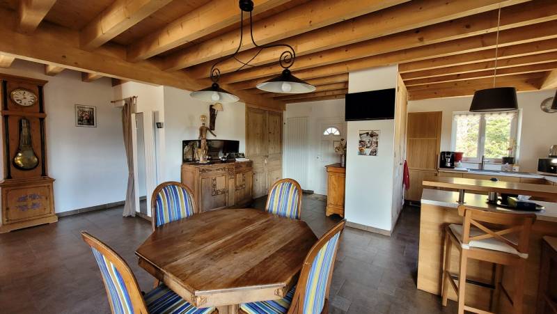 Maison ossature bois de 2008 sur plus d'1Ha de terrain