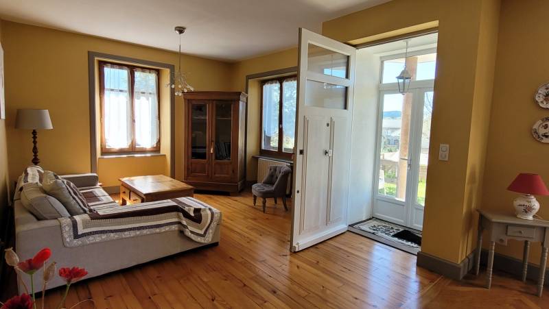 Maison de village proche du centre de Tence