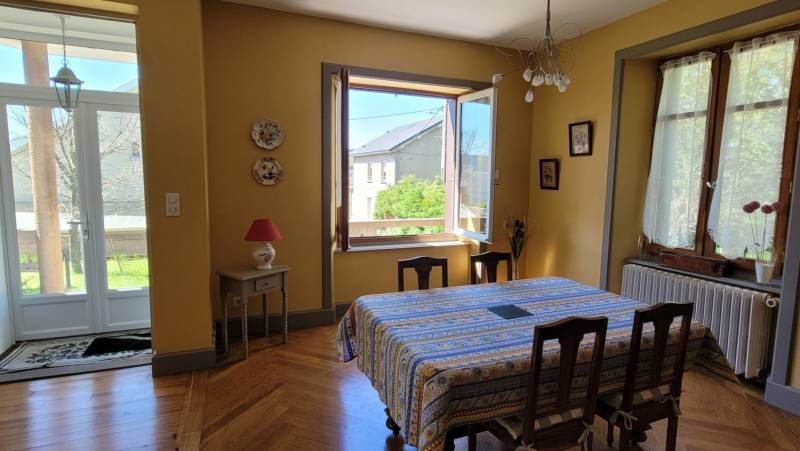 Maison de village proche du centre de Tence