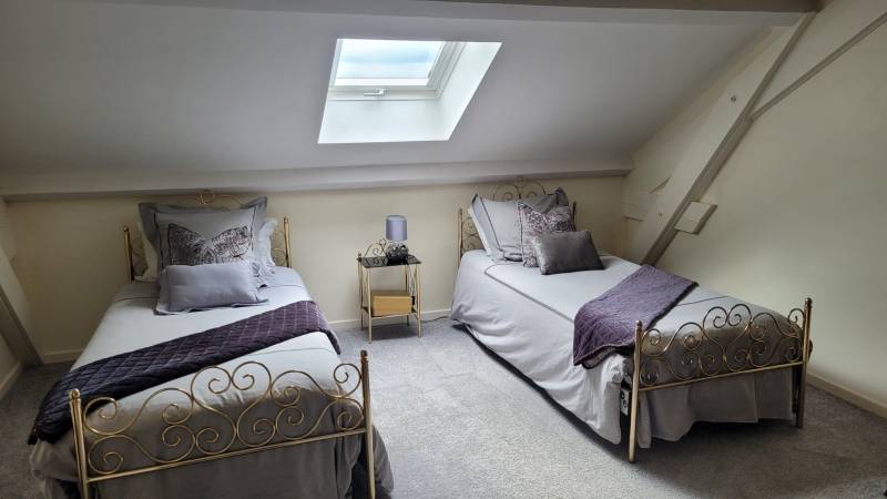 Maison à proximité du village avec de beaux volumes au Chambon sur Lignon