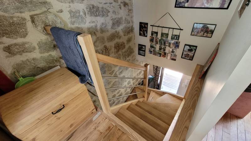 Petite maison en pierres Chenereilles