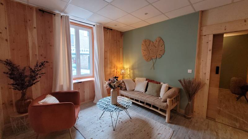 Murs commerciaux au centre du village du Chambon sur Lignon