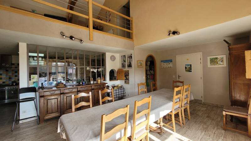 Ferme sur 1ha7 en campagne de St André en Vivarais