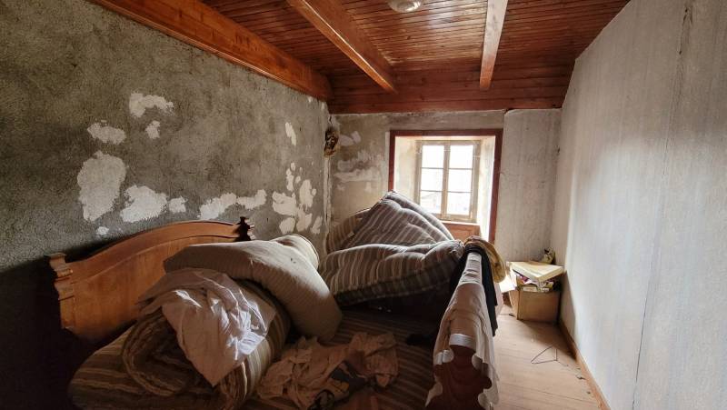 Ferme à rénover sur la commune du Mazet St Voy