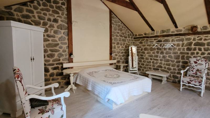 Ancienne ferme à finir de rénover Mars