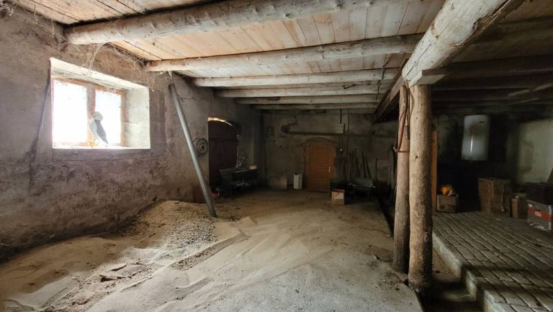 Ancienne ferme à rénover Devesset