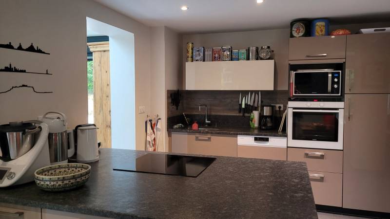 Maison de 2000 à l'orée du village du Chambon sur Lignon