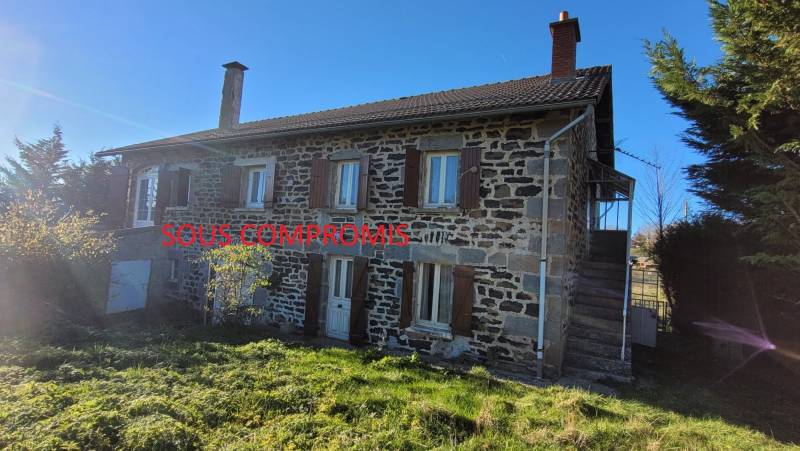 Maison en pierre à rénover sur la commune du Mazet st Voy
