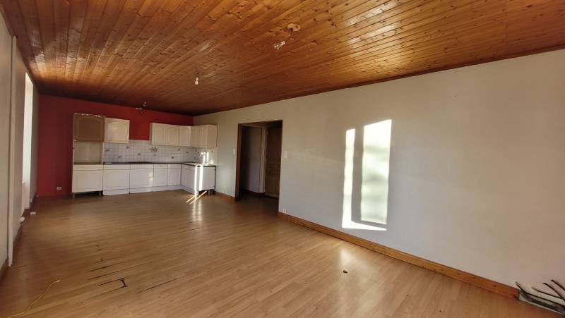 Maison proche du centre du Chambon sur Lignon