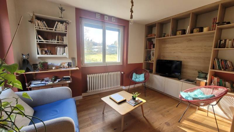 Maison des années 60 proche centre du Chambon sur Lignon