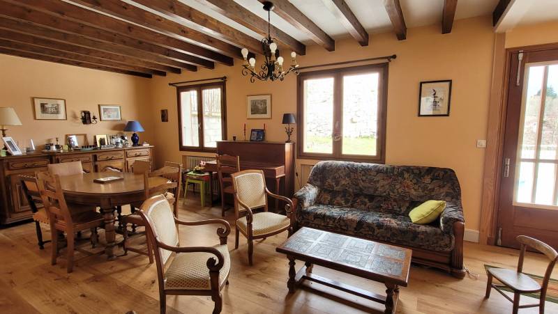 Maison avec terrasse et jardin au cœur du village du Chambon sur Lignon