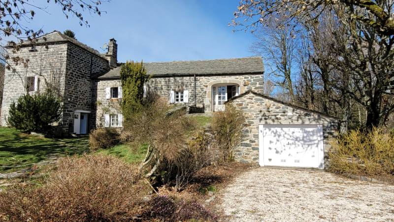 Ancienne ferme rénovée au pied du Lizieux