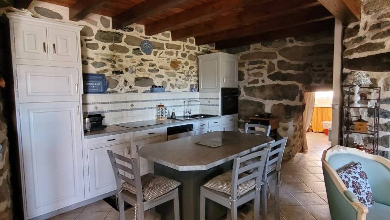 Ancienne ferme rénovée - Les Estables