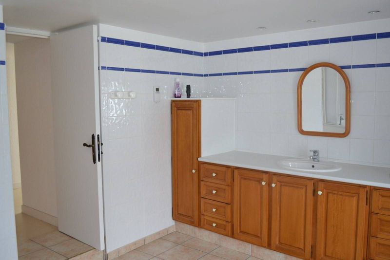 Ferme rénovée. Chambon sur Lignon. 3800m² de terrain.