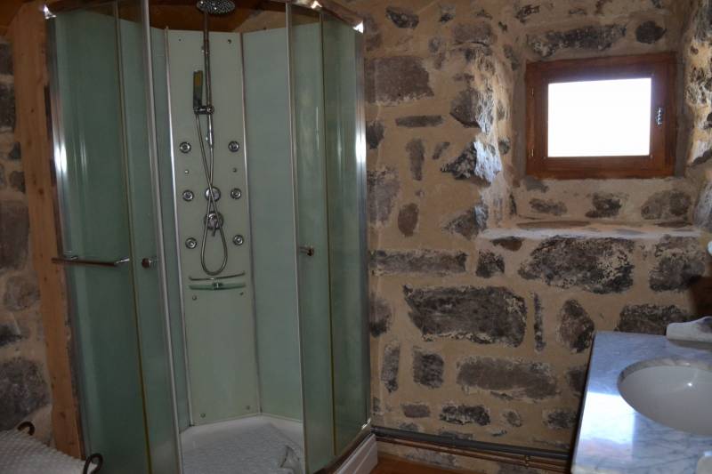 Ferme rénovée sans vis-à-vis avec vue au Mazet Saint Voy