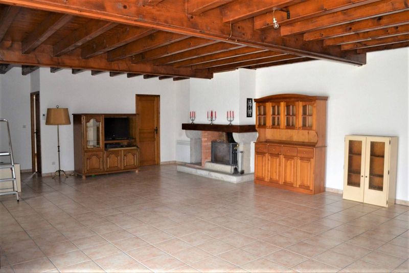 Ferme rénovée. Chambon sur Lignon. 3800m² de terrain.