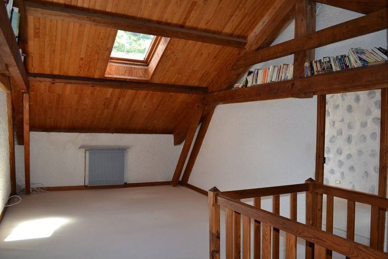 Maison au Mazet St Voy à rafraîchir