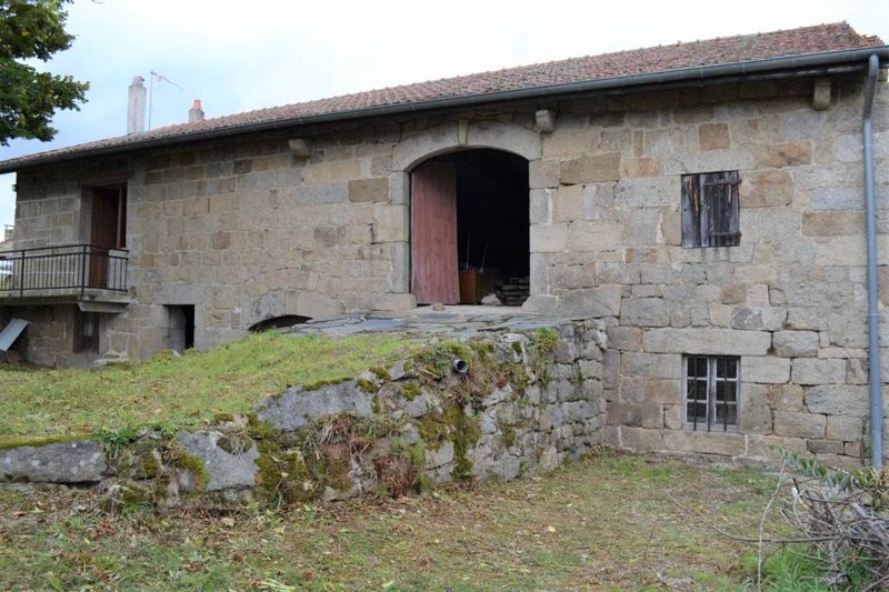 Ferme à rénover secteur Lapte