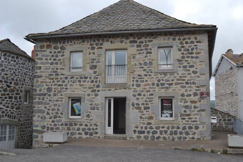 Immeuble à Fay sur Lignon