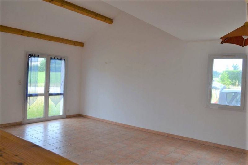 A vendre, villa proche centre ville à Saint Agrève