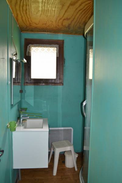 Maison à vendre avec beau terrain 43