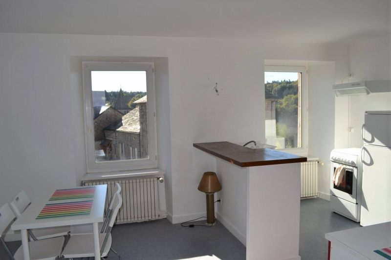 Appartement T3 au centre ville du Chambon sur Lignon