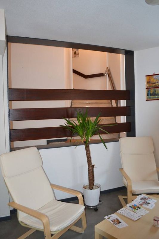 Fay sur Lignon. Centre village. Résidence service, 15 appartements. Garages