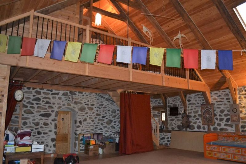 Grande maison à vendre Borée