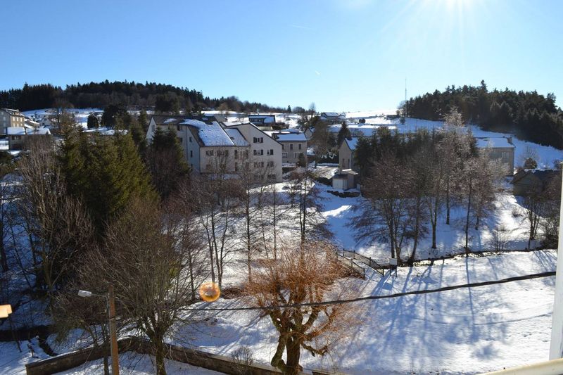 Le Mazet St Voy. Maison de village à rénover.