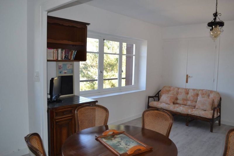 Maison avec possibilité de location Tence