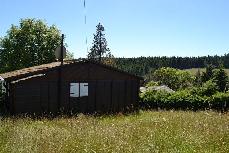 Chalet dans bel environnement à vendre